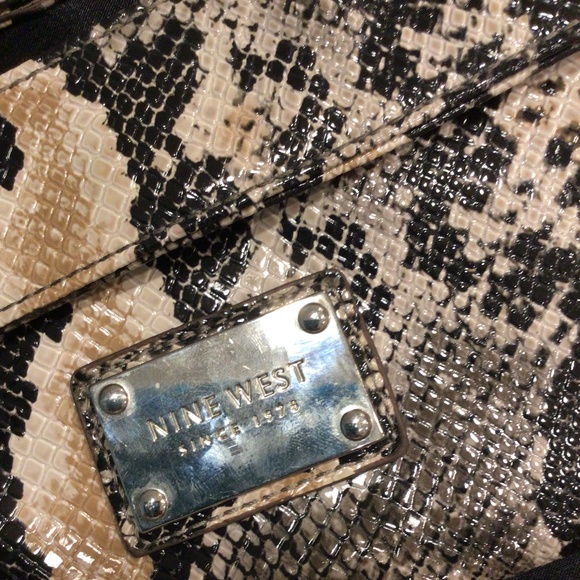 Nine West Snakeskin Print Envelope Clutch Purse - Picture 2 of 10
